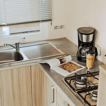 Mobil Avec Terrasse A Saint-jean-de-monts - Api-1-52-1095 * سان جان دي مونت