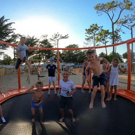 Mobil Avec Terrasse A - Api-1-52-1095 Campingplatz *