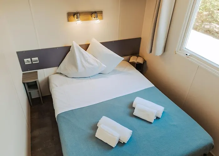 Campingplatz Mobil Avec Terrasse A - Api-1-52-1095 *