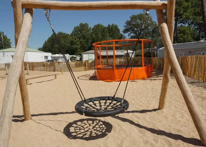 营地 Mobil Avec Terrasse A Saint-jean-de-monts - Api-1-52-1095 圣让-德蒙