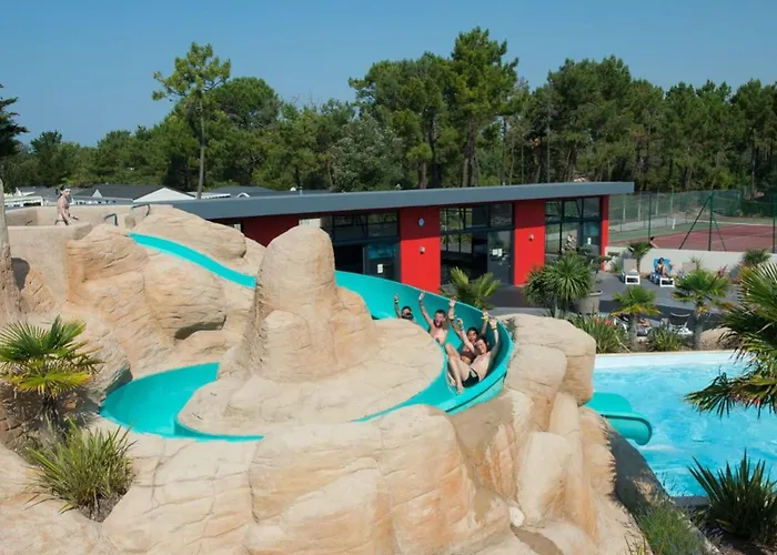 营地 Mobil Avec Terrasse A Saint-jean-de-monts - Api-1-52-1095 *