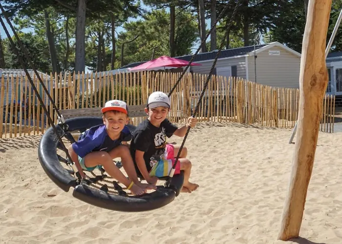 Mobil Avec Terrasse A - Api-1-52-1095 Campingplatz Saint-Jean-de-Monts